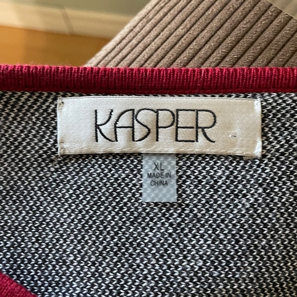 Women’s sweater - Picture 4 of 4